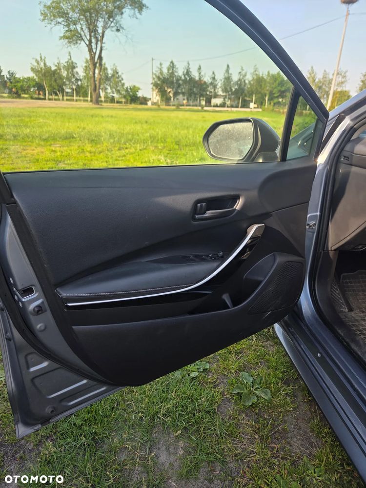 Toyota Corolla - 8