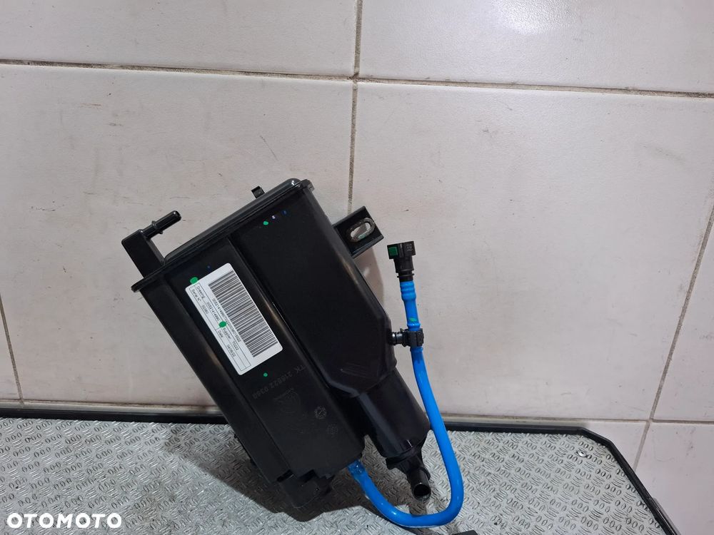 Wiltr węglowy Fiat Tipo II rok 2022 1,0 T sedan nr 00521414990 - 1