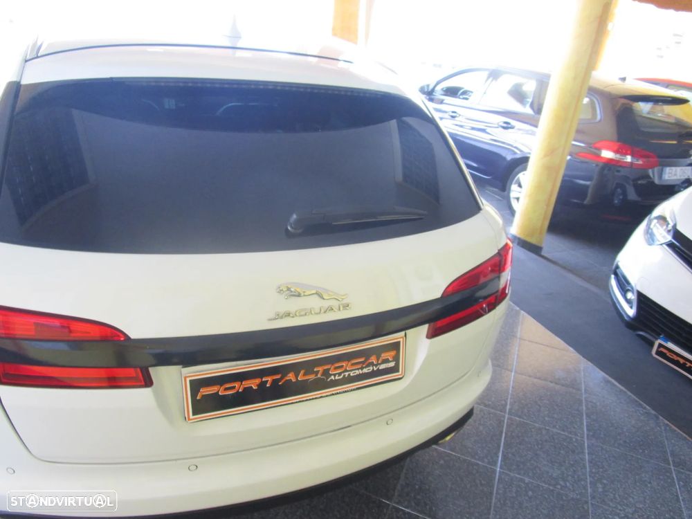 Jaguar XF Sportbrake 2.2 D R-Sport - 5