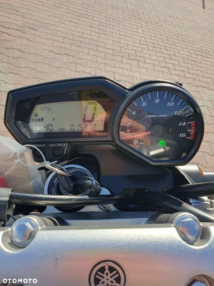 Yamaha FZ6 - 22