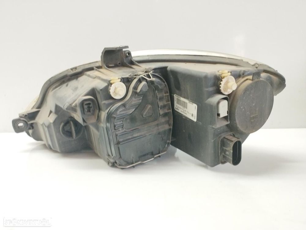 FAROL DIREITO SEAT LEON 2007 -89309829 - 4