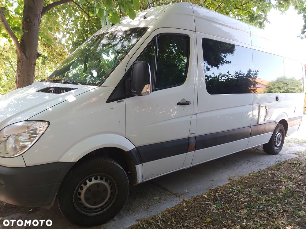 Mercedes-Benz Sprinter (BlueTec) 906.211 7G-TRONIC Plus - 1