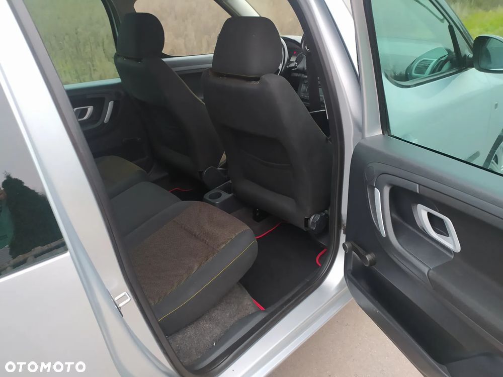 Skoda Roomster 1.9 TDI DPF Scout - 16