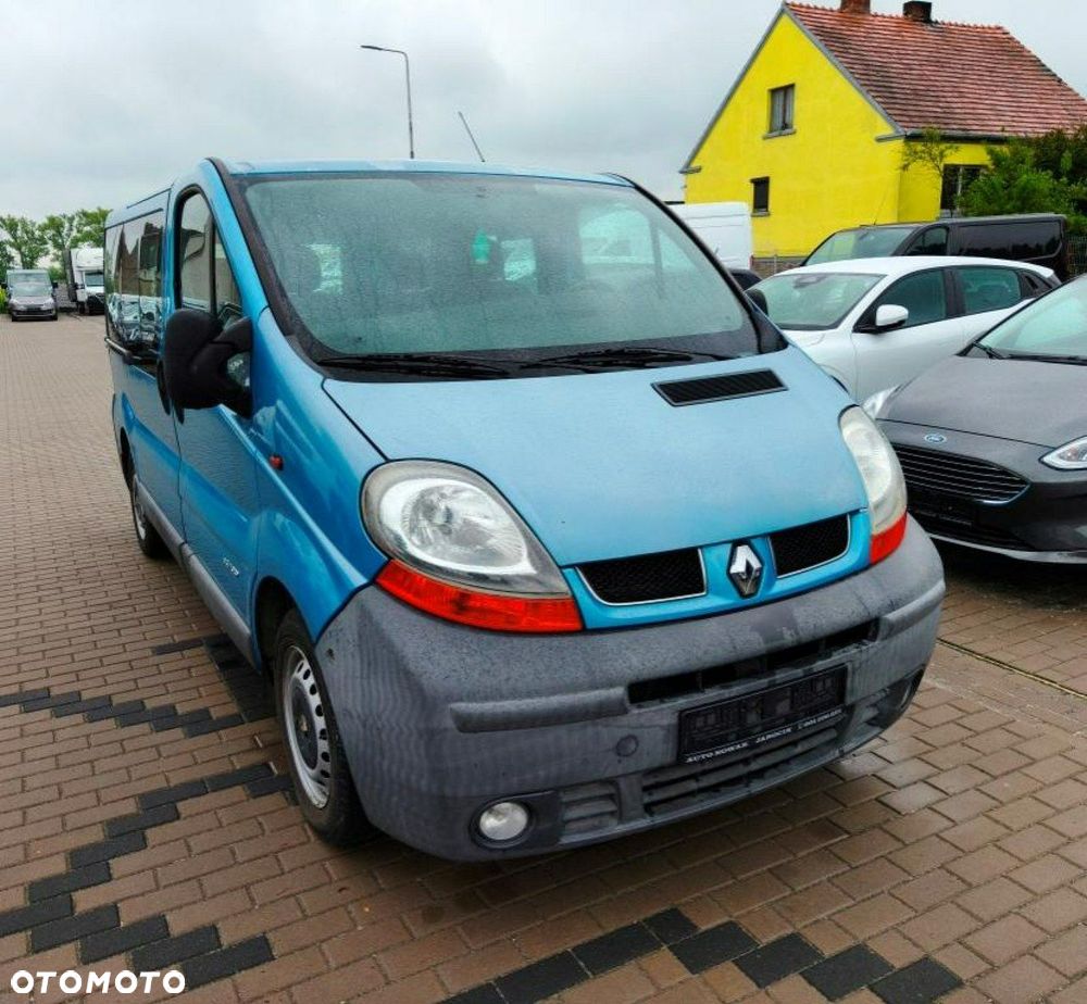 Renault Trafic - 1