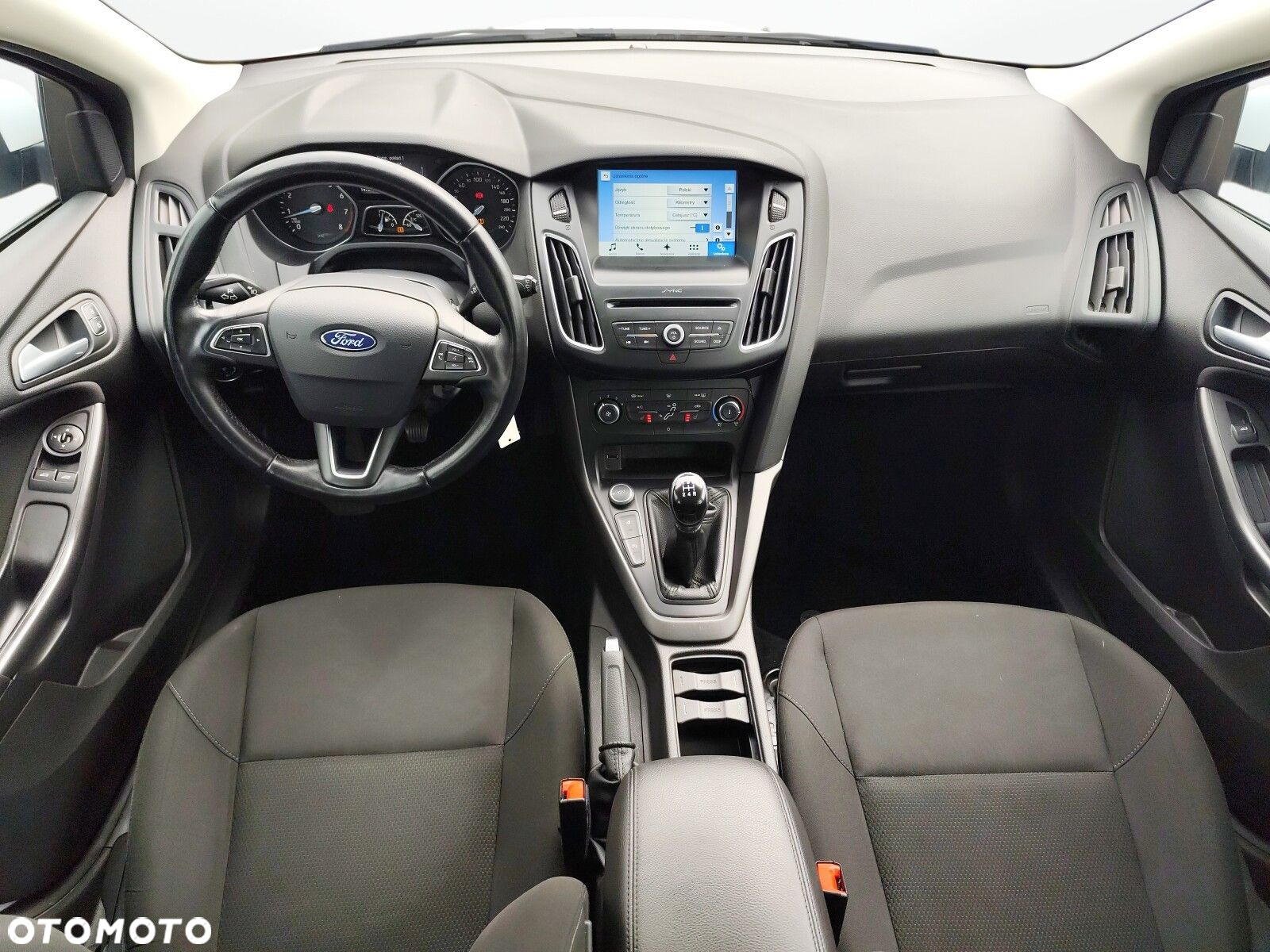 Ford Focus - 14