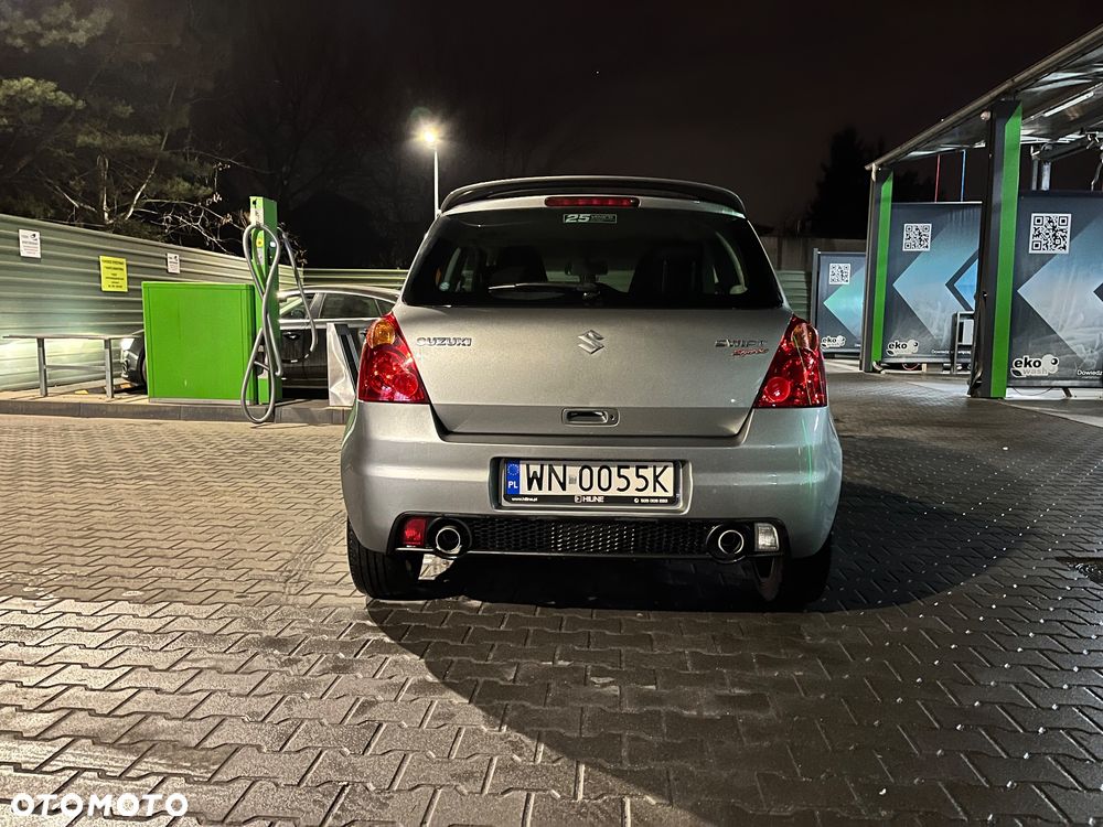 Suzuki Swift 1.6 Sport - 4