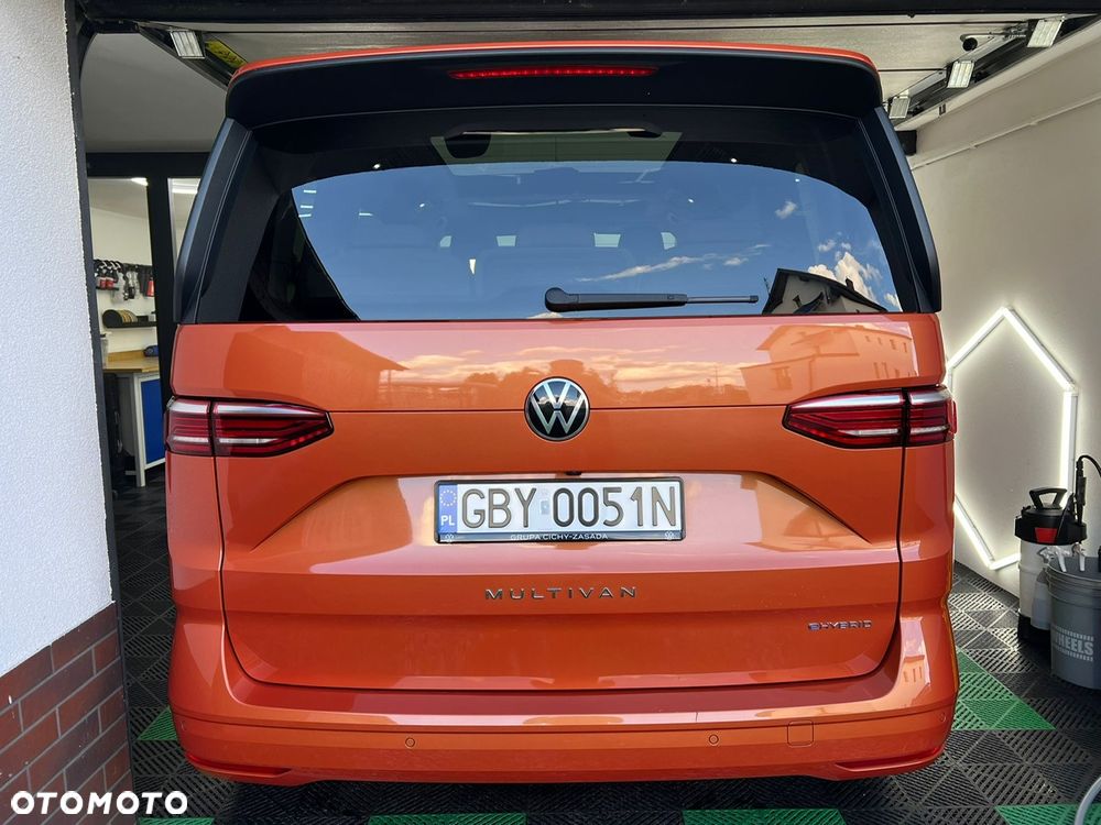 Volkswagen Multivan - 4