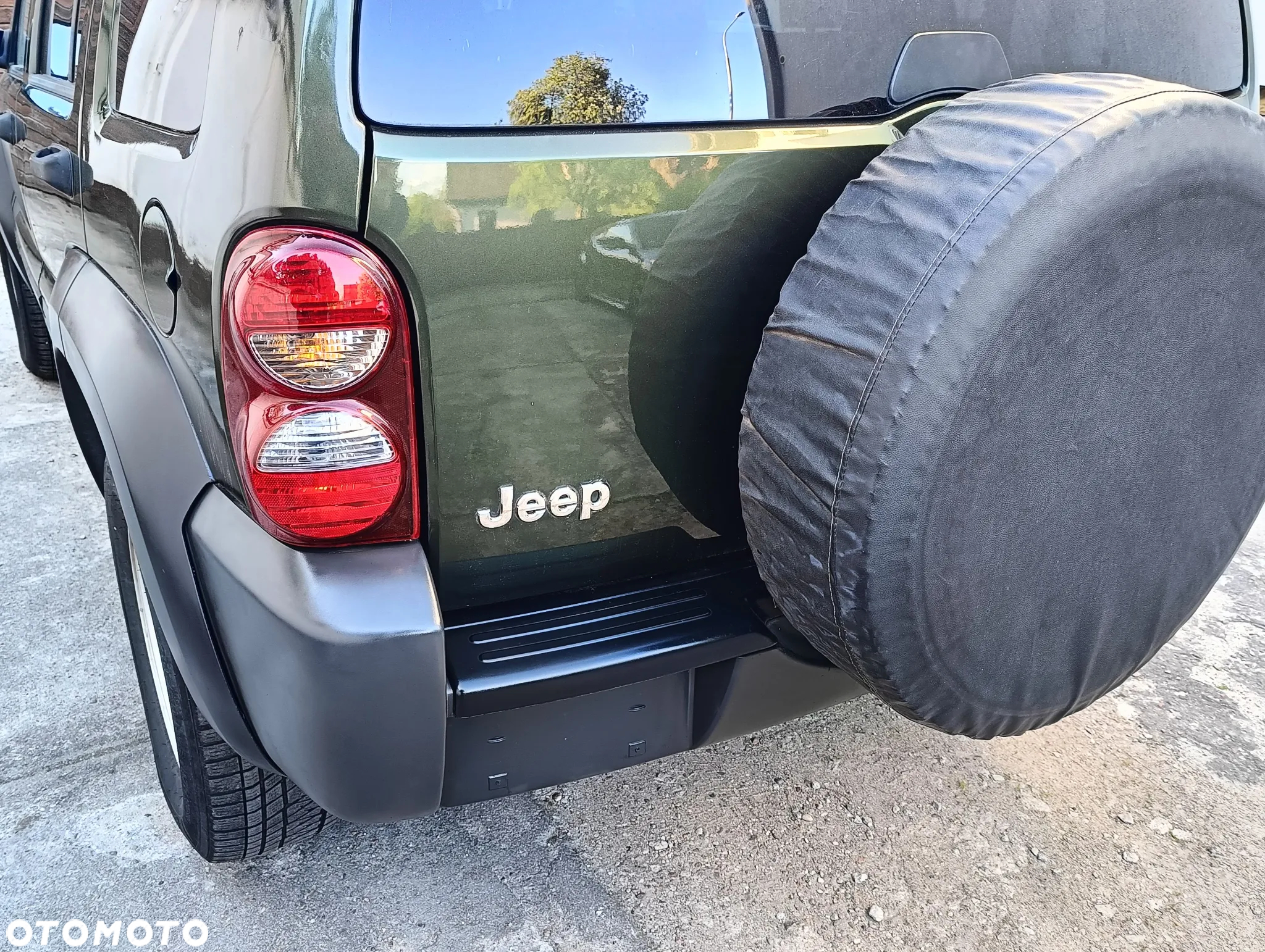 Jeep Liberty 3.7 4x4 - 10