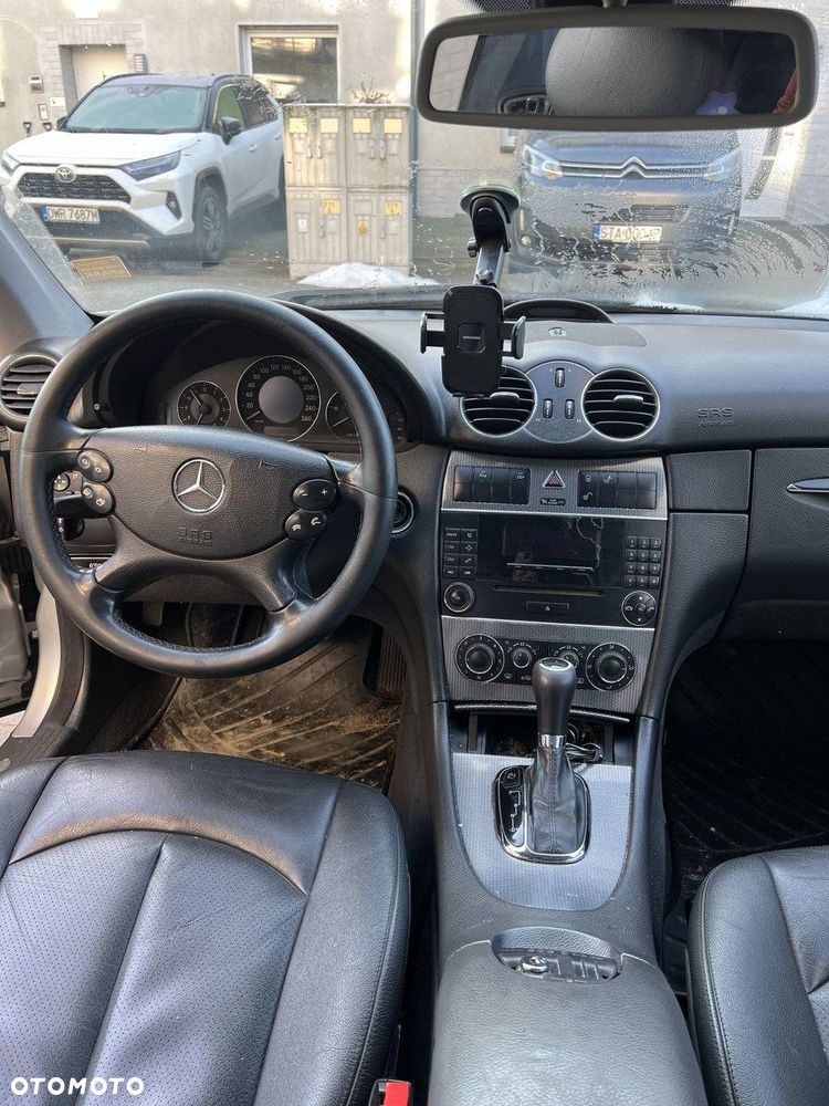 Mercedes-Benz CLK - 8