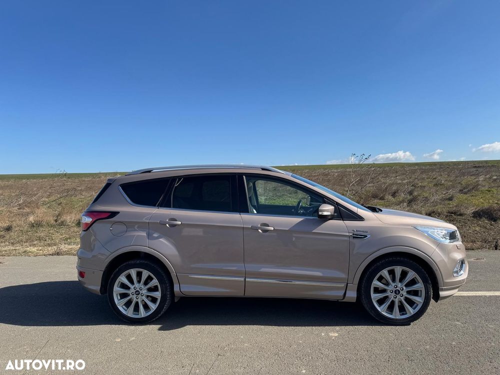 Ford Kuga 2.0 TDCi 4x4 Aut. Vignale - 5