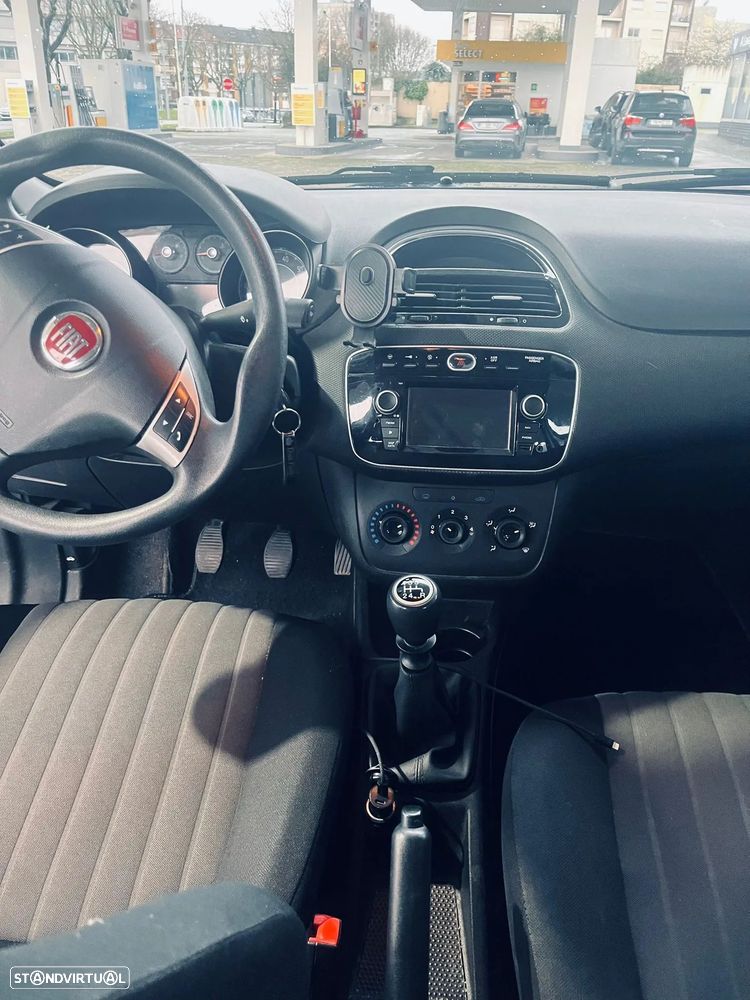 Fiat Punto 1.2 Easy S&S - 9