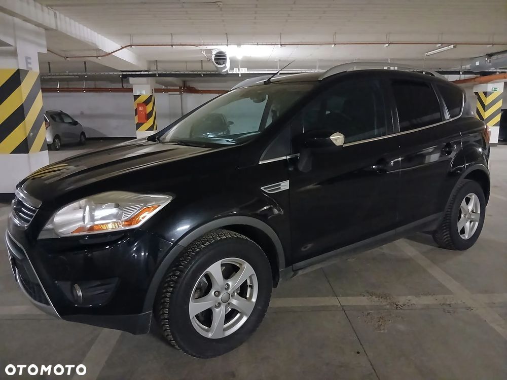 Ford Kuga 2.5 Titanium - 26