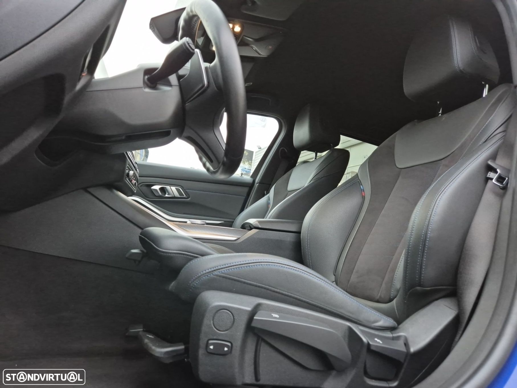 BMW 320 d Touring Pack Desportivo M Auto - 15