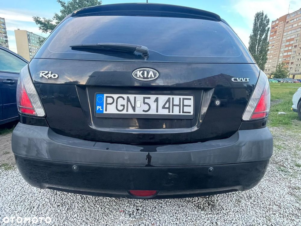 Kia Rio - 2