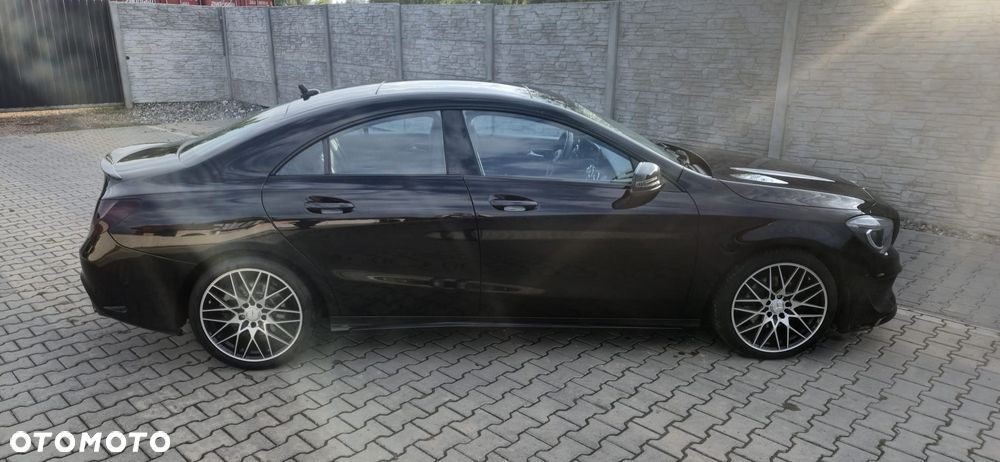 Mercedes-Benz CLA - 4