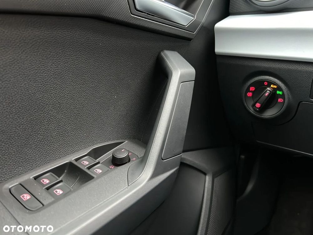 Seat Arona - 22