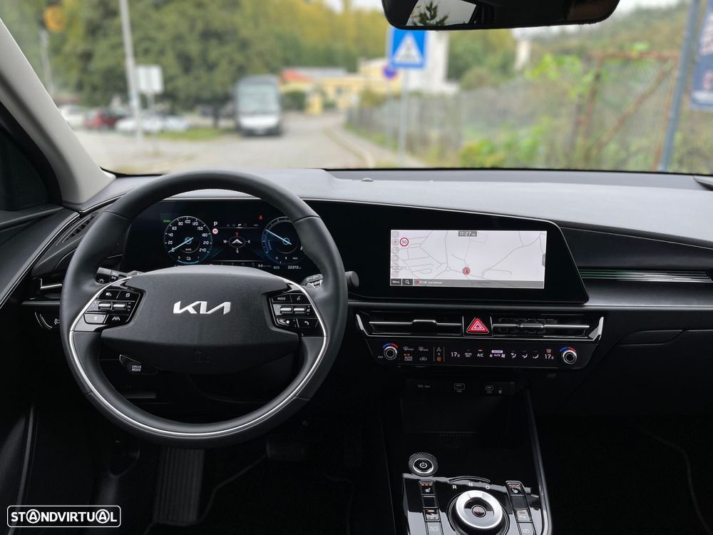 Kia Niro EV 64kWh Drive - 17