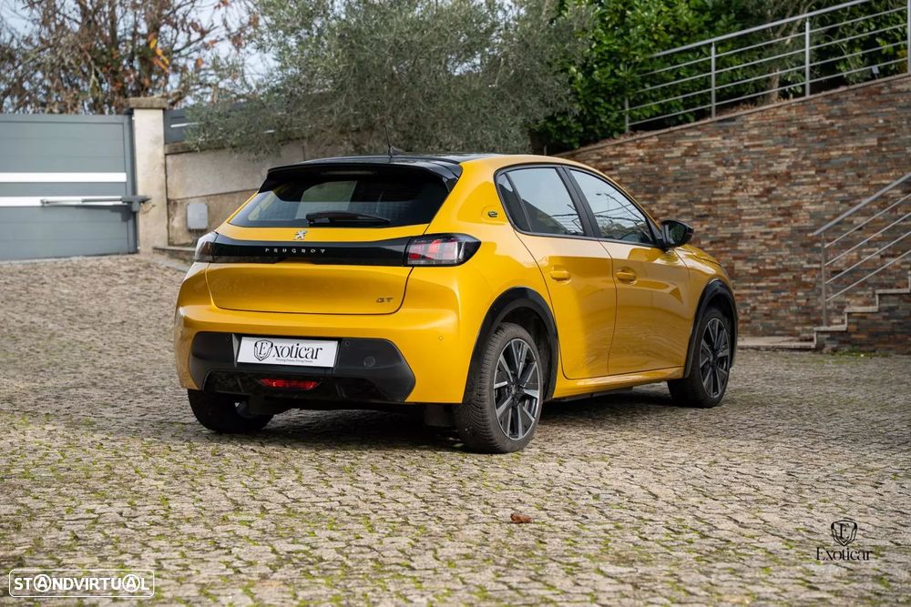 Peugeot e-208 - 33