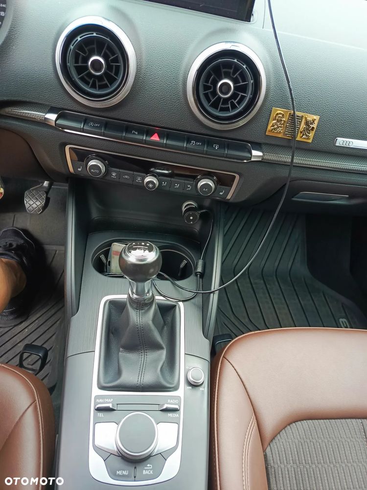 Audi A3 Sportback - 4