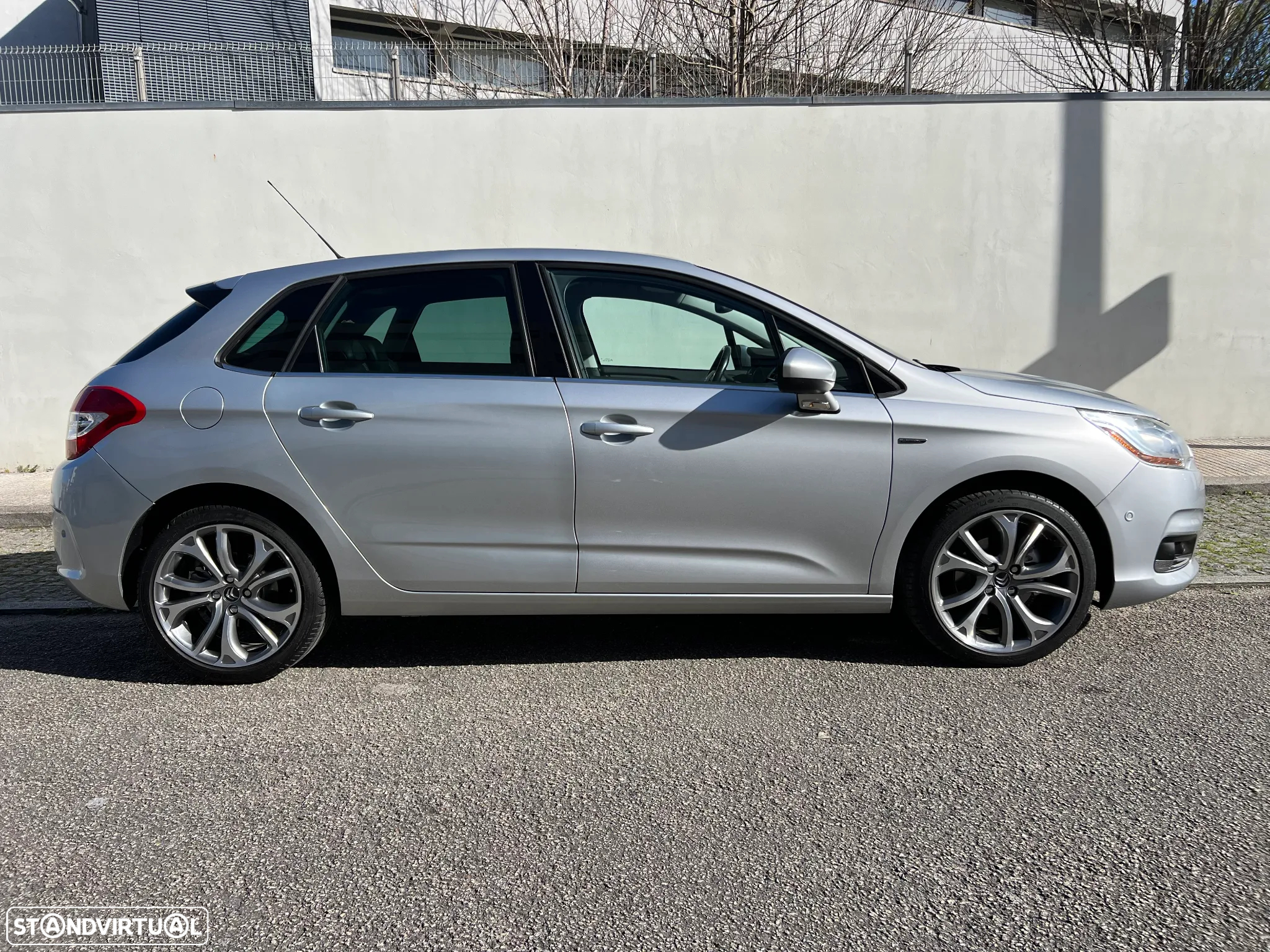 Citroën C4 1.6 HDi Exclusive - 8