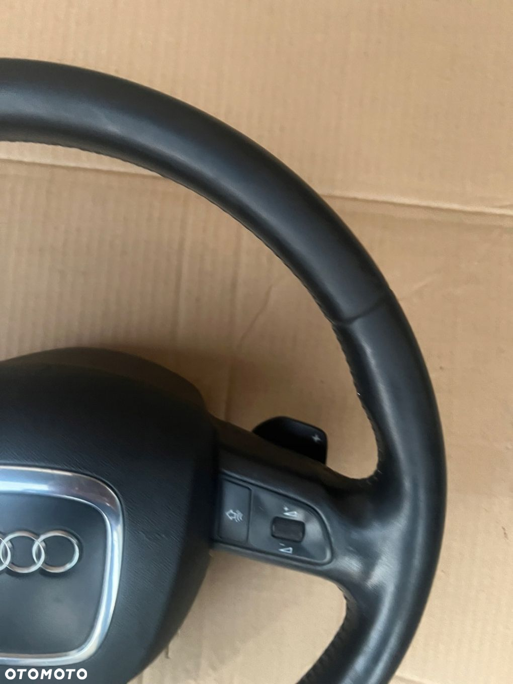 KIEROWNICA TRÓJRAMIENNA ŁOPATKI F1 AUDI A8 S8 D3 - 5
