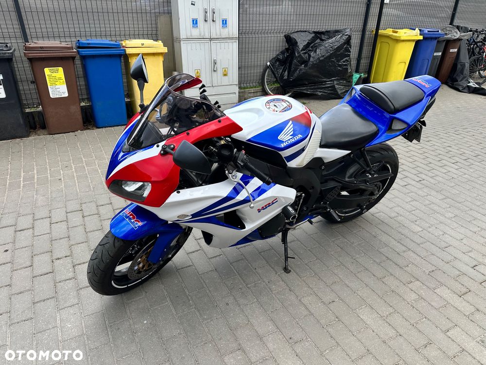 Honda CBR - 4