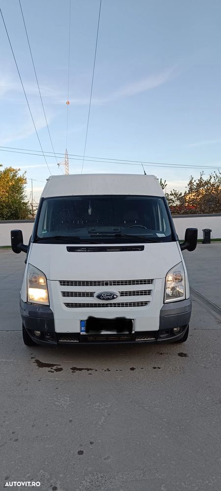 Ford Transit - 1
