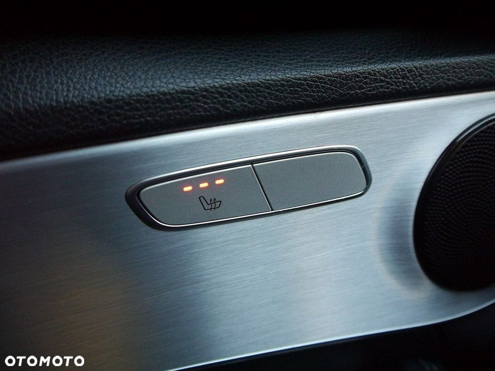 Mercedes-Benz Klasa C - 33