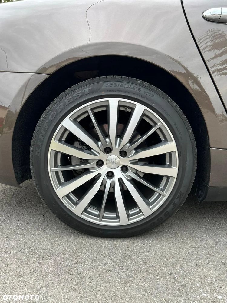 Maserati Quattroporte - 24