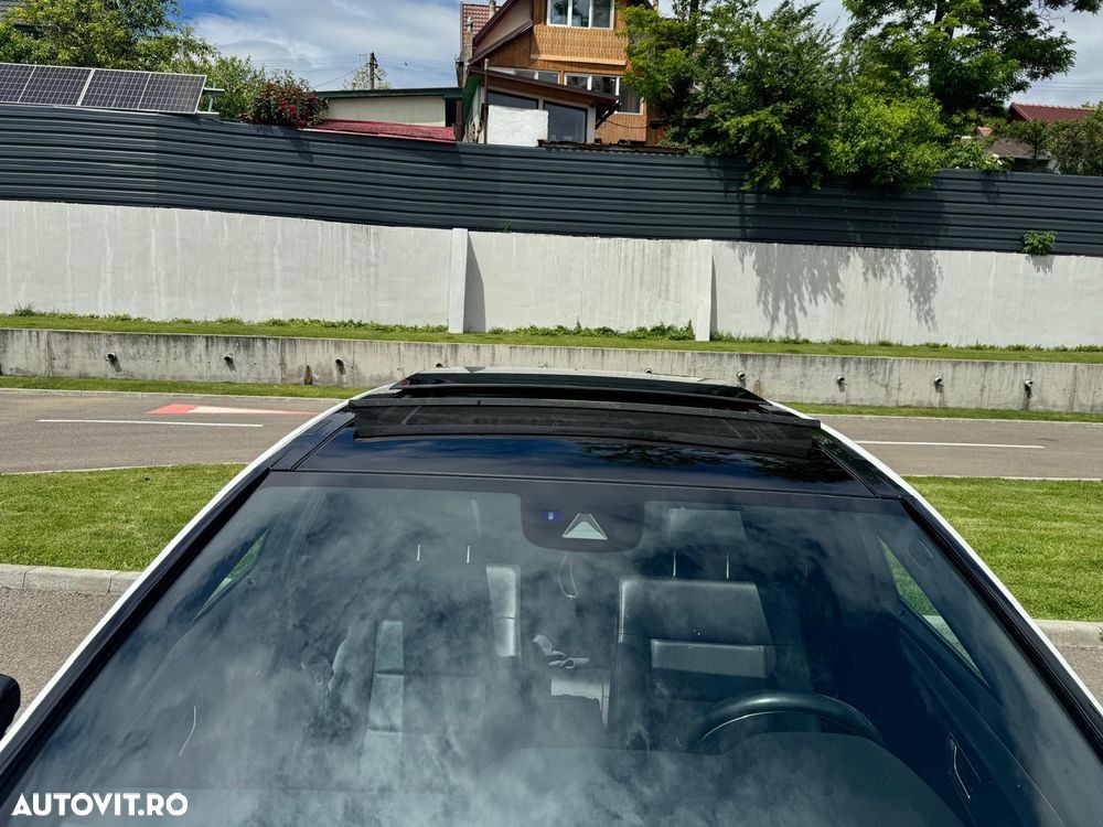 Mercedes-Benz E 220 Blue TEC BlueEFFICIENCY Edition - 12