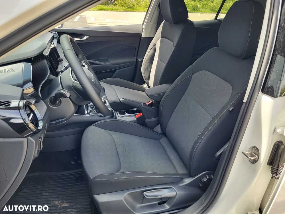 Skoda Fabia - 10