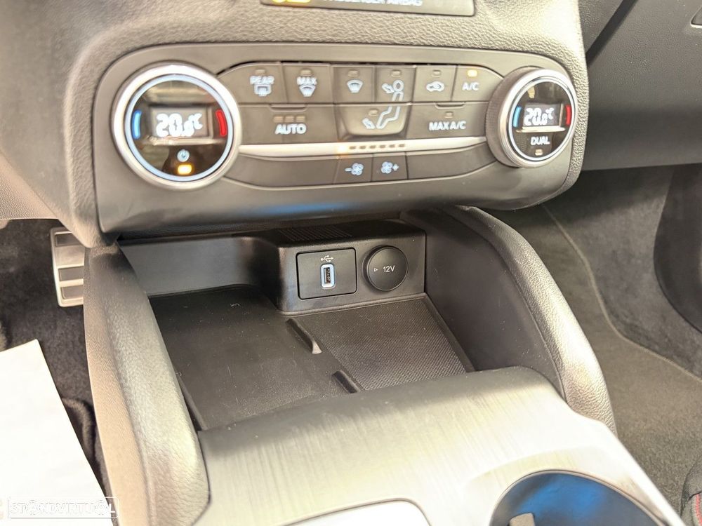 Ford Focus 1.0 EcoBoost ST-Line Aut. - 18