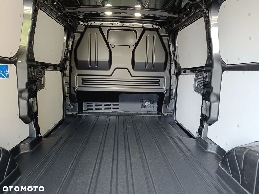 Ford Transit Custom Van Limited 2.0 170 KM L2 320  AWD - 7