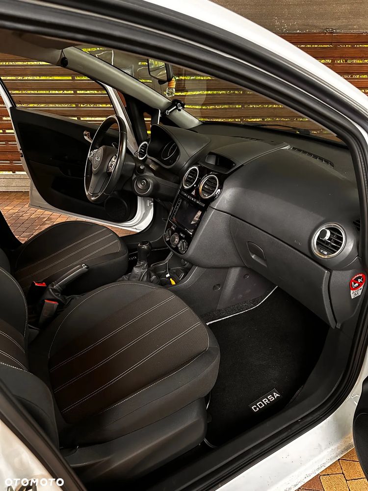 Opel Corsa - 10