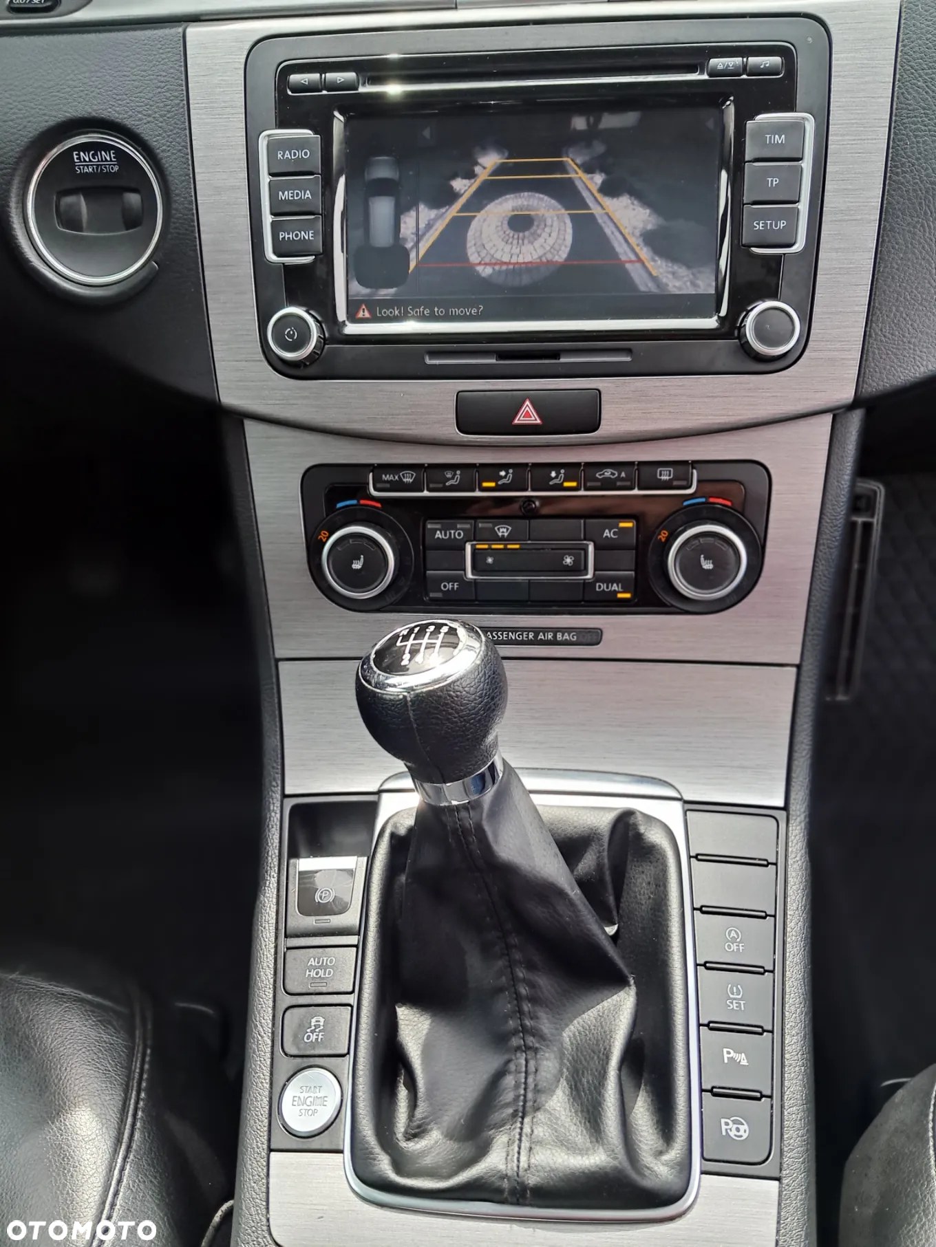 Volkswagen Passat Variant 2.0 TDI BlueMotion Technology Exclusive - 13