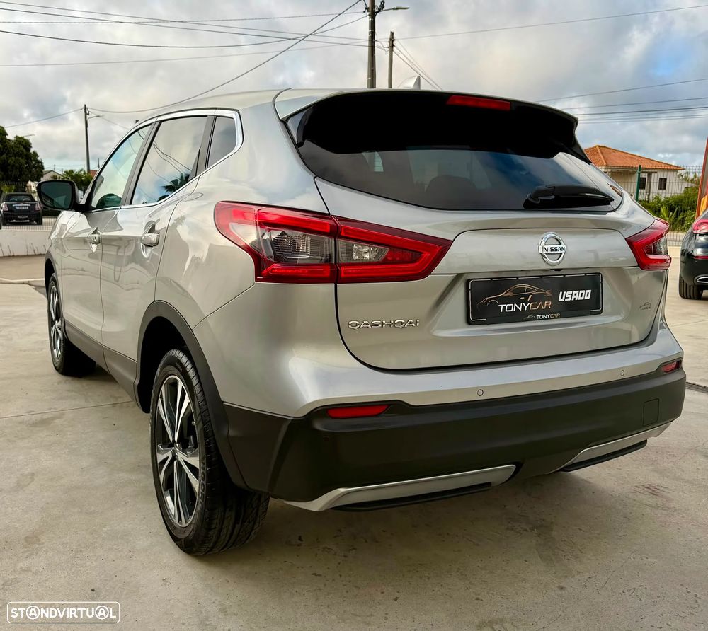 Nissan Qashqai 1.5 dCi N-Connecta - 24