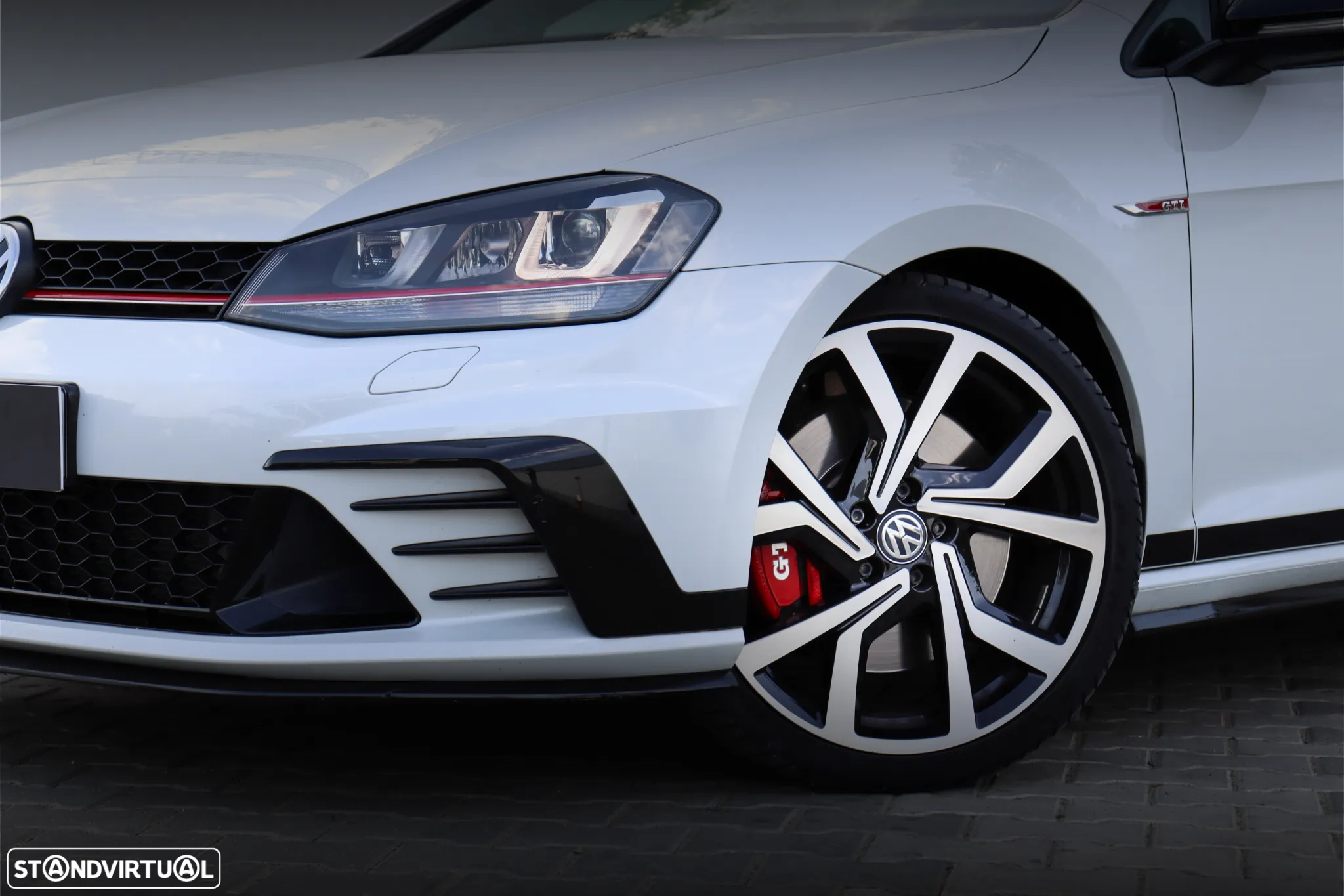 VW Golf GTI Clubsport DSG - 3