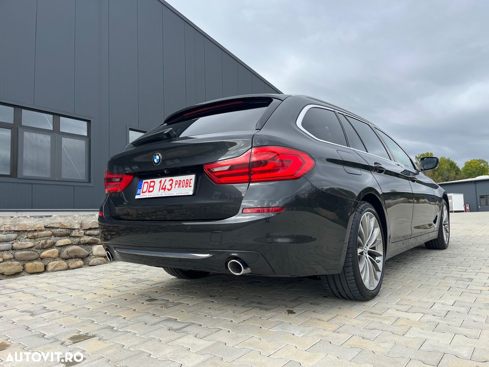 BMW Seria 5 520d xDrive Touring Aut. Luxury Line - 26