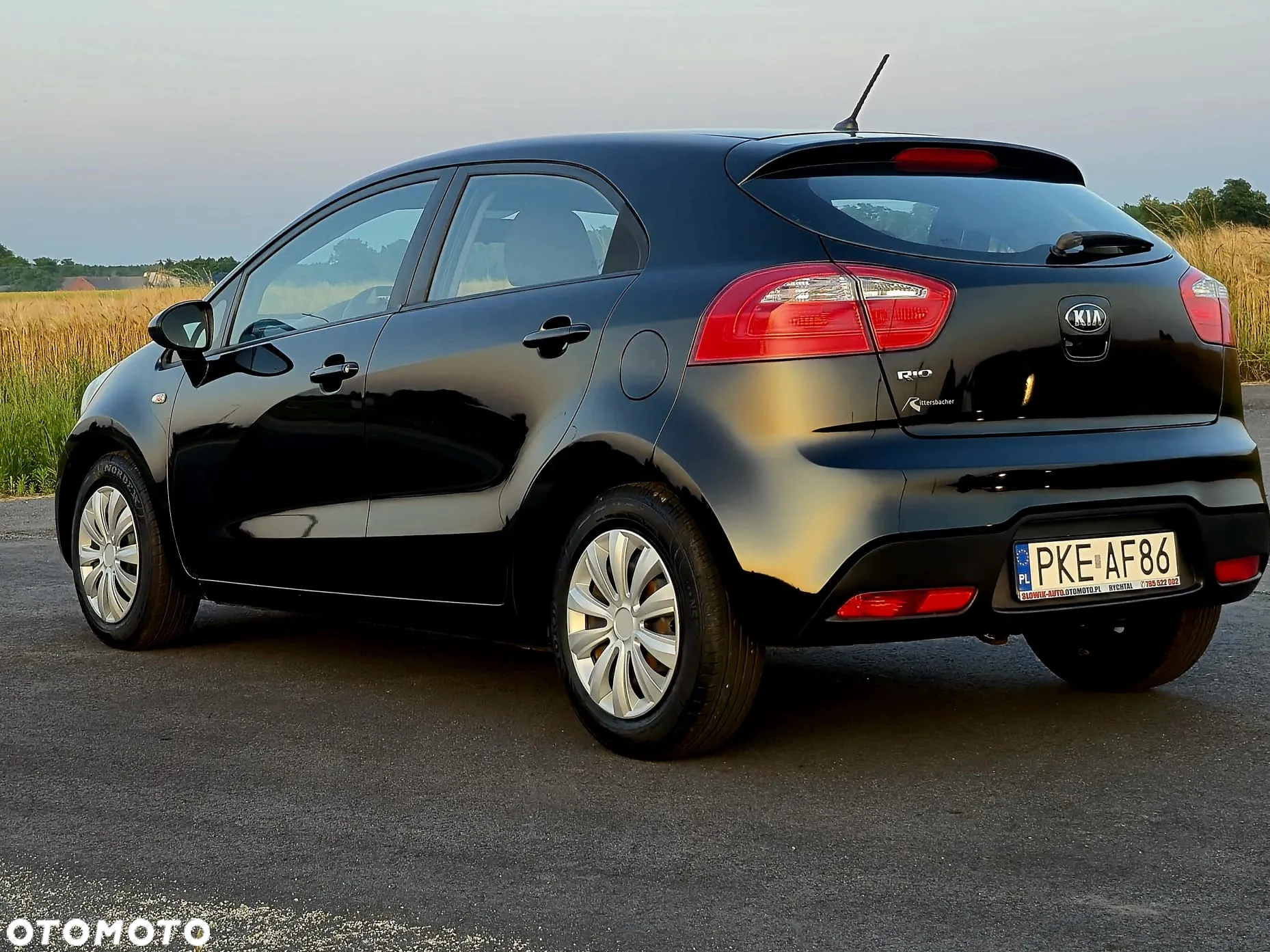 Kia Rio 1.2 Attract - 13