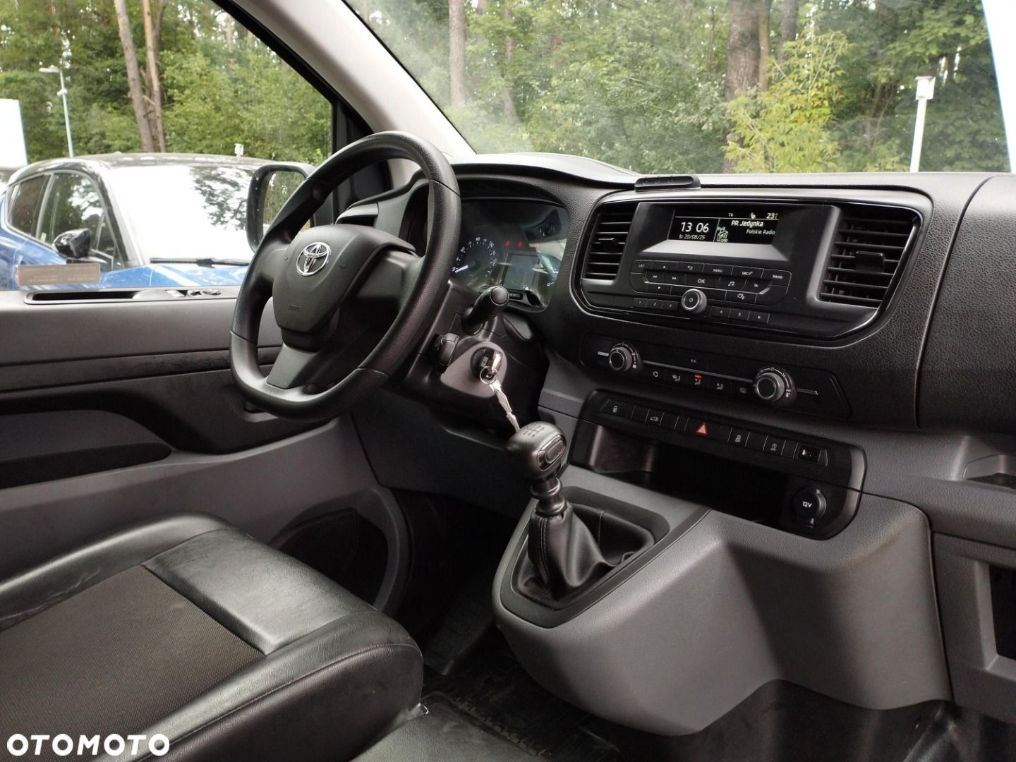 Toyota ProAce - 12