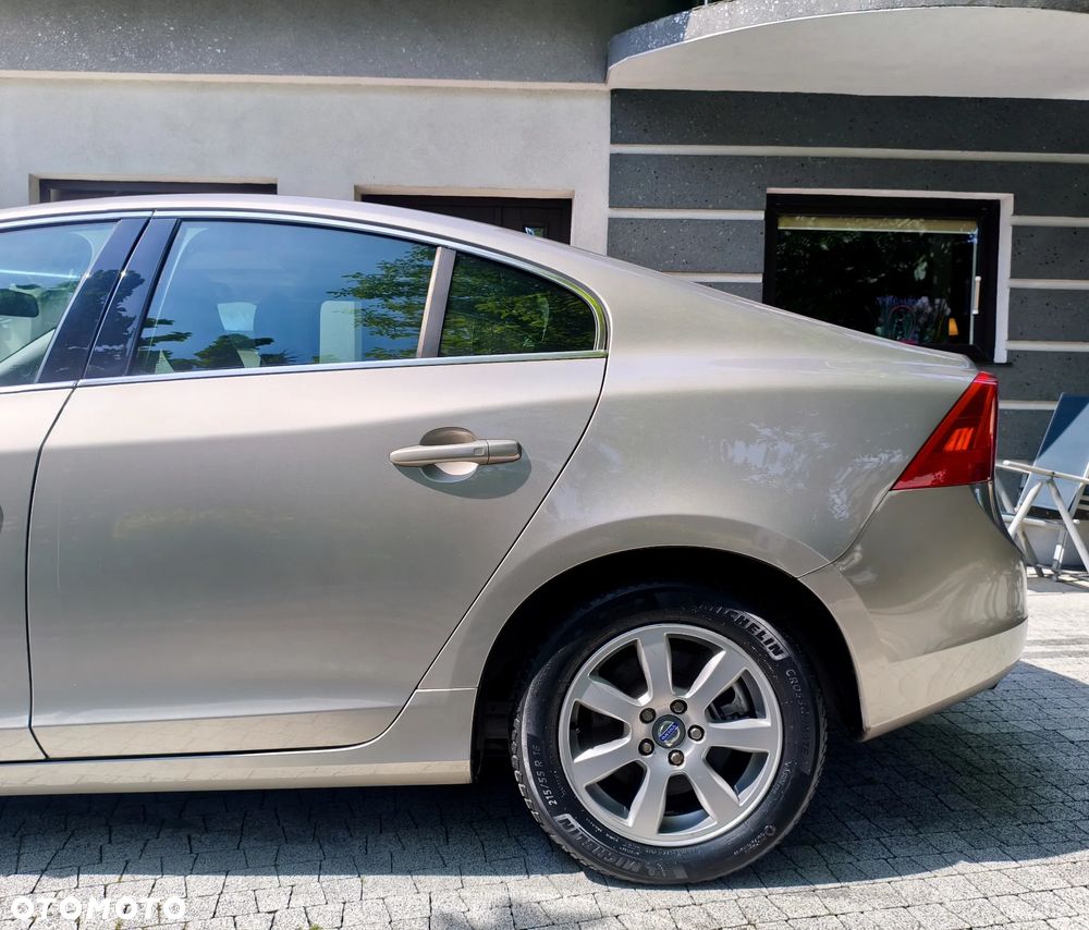 Volvo S60 DRIVe Summum - 6