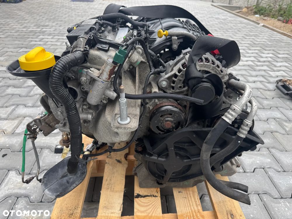 SILNIK 1.0 SCE TWINGO SMART KOMPLETNY 44 tys km B4DH413 - 9