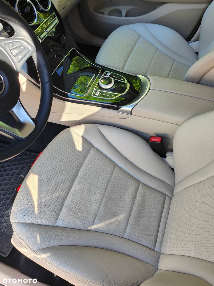 Mercedes-Benz GLC 250 4-Matic - 10
