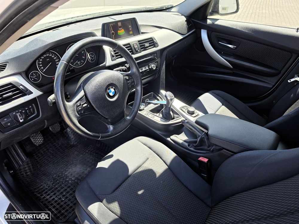 BMW 318 d Line Modern - 9