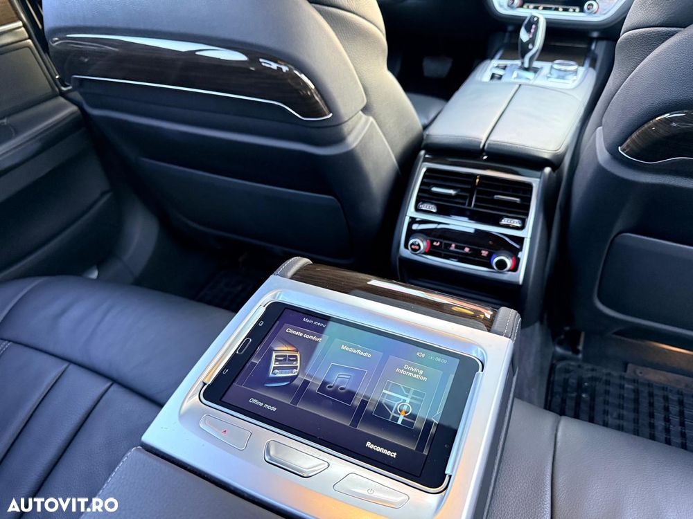 BMW Seria 7 730d xDrive - 9