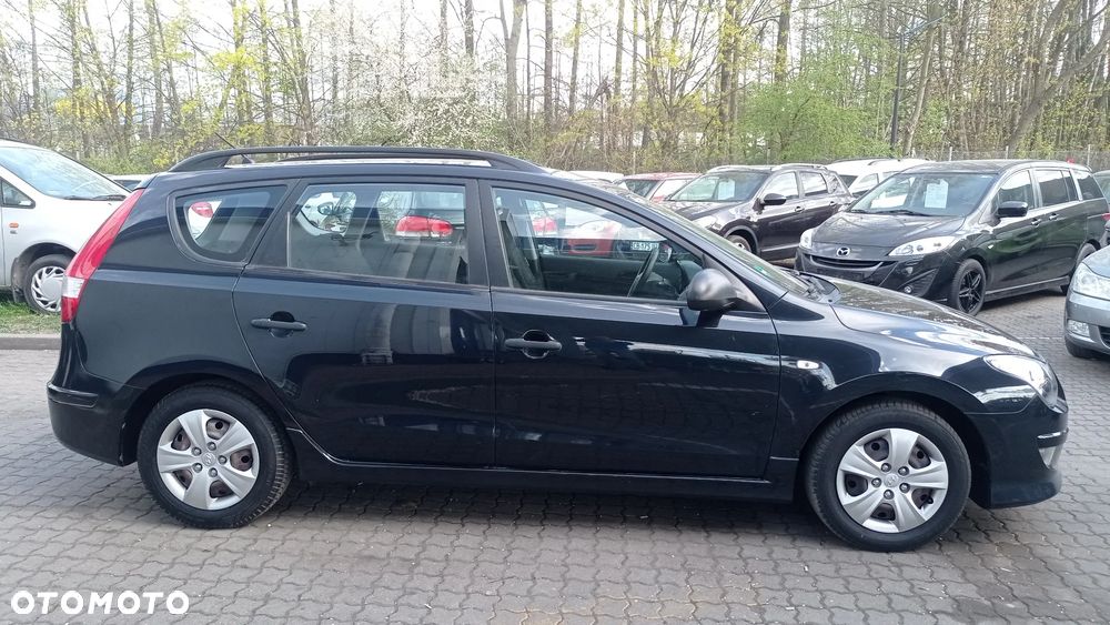 Hyundai i30 1.4 Comfort - 25