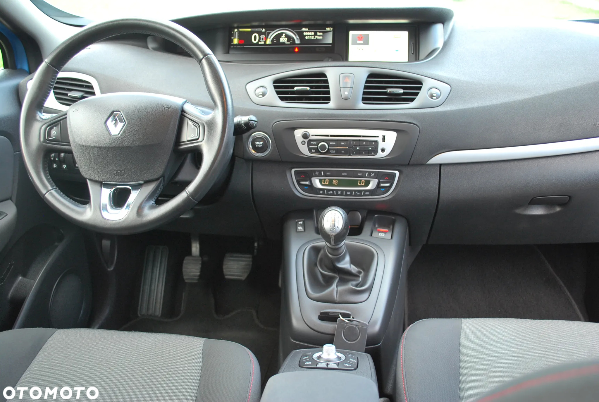 Renault Scenic 1.6 16V 110 LIMITED - 17