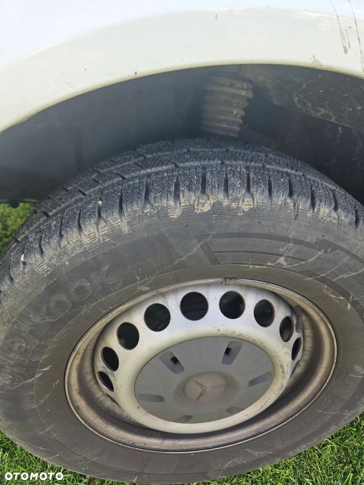 Mercedes-Benz Sprinter - 3