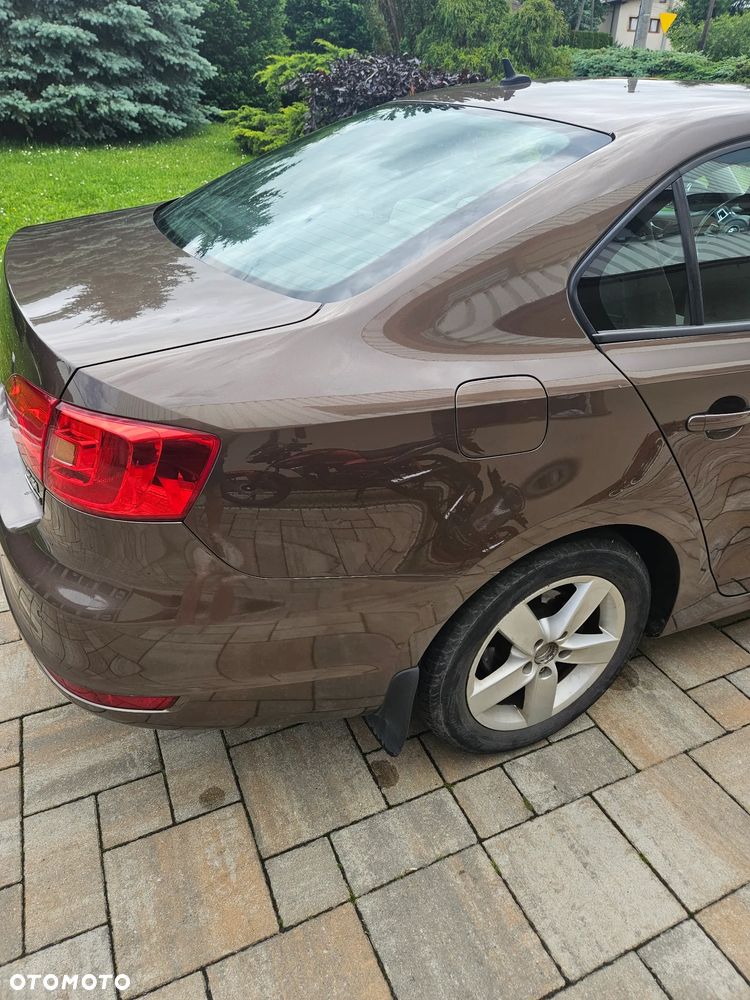 Volkswagen Jetta 1.2 TSI Comfortline - 13