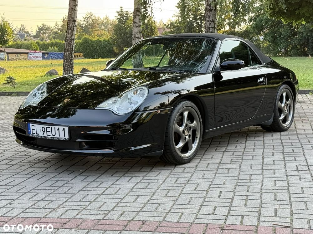 Porsche 911 Carrera - 12